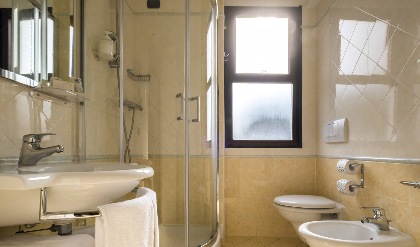 media.matrimoniale classic bagno 2