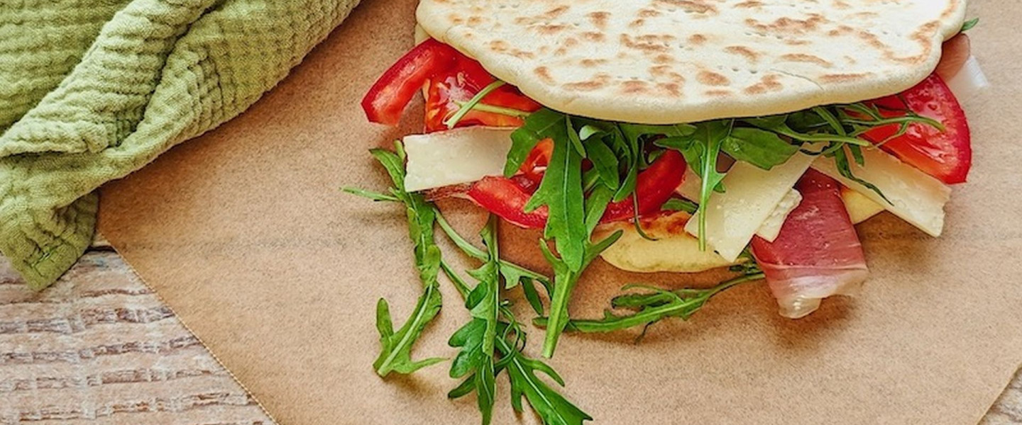 media.Piadina-Romagnola-filled